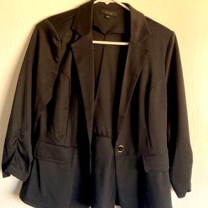Mine black blazer; size large